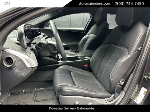 Used 2022 Lucid Air Grand Touring image 18