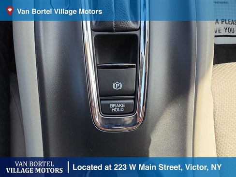 Used 2016 Honda HR-V EX image 20