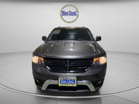 Used 2020 Dodge Journey Crossroad w/ Popular Equipment Group FWD image 7