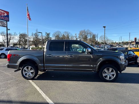 Used 2018 Ford F150 Platinum w/ Equipment Group 701A Luxury AWD/4WD image 15