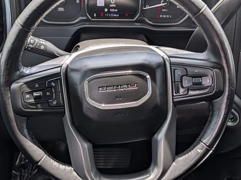 Used 2022 GMC Sierra 1500 Denali w/ Driver Alert Package II AWD/4WD image 13