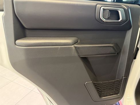 New 2025 Ford Bronco Badlands image 21