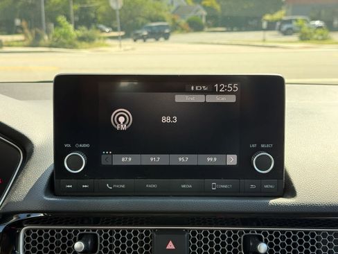 Used 2023 Honda Civic EX-L image 24