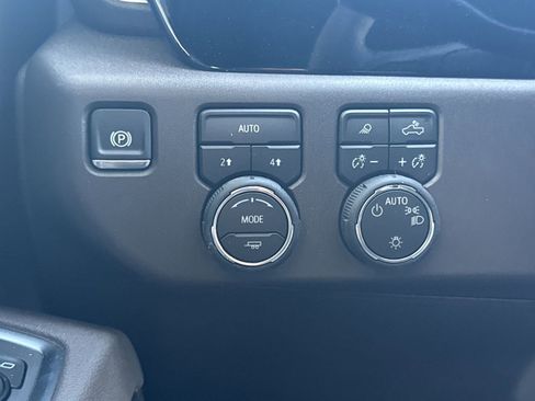 New 2026 Chevrolet Silverado 1500 LT w/ Safety Package image 29