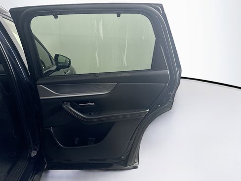 Used 2025 MAZDA CX-90 3.3 Turbo w/ Preferred Package image 34