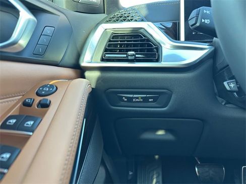 New 2026 BMW X5 xDrive40i w/ M Sport Package image 21