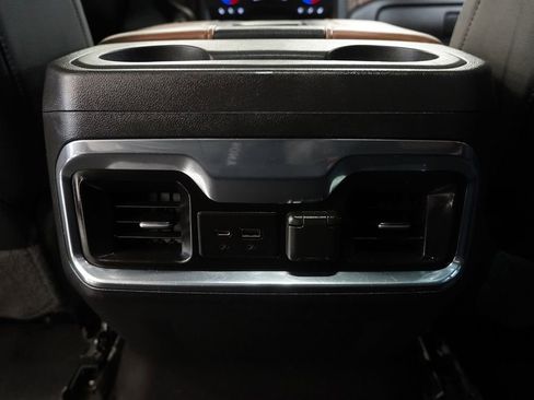 Used 2022 Chevrolet Silverado 1500 High Country image 30