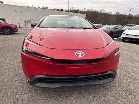 New 2026 Toyota Prius LE image 8