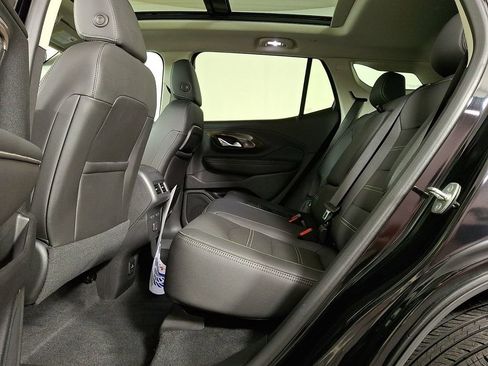 Used 2023 GMC Terrain Denali w/ Denali Premium Package AWD/4WD image 13