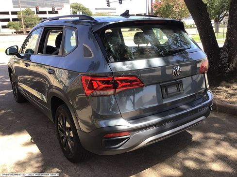 Used 2022 Volkswagen Taos S FWD image 6