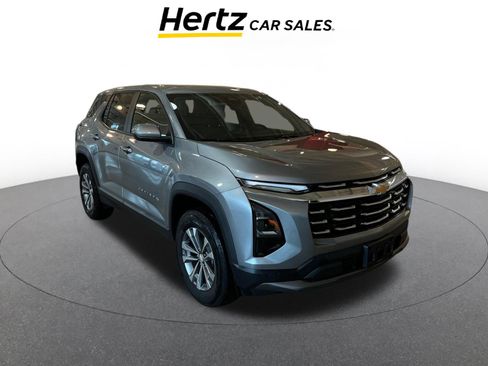 Used 2025 Chevrolet Equinox LT image 1