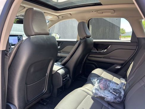 New 2025 Lincoln Corsair Grand Touring AWD/4WD image 13