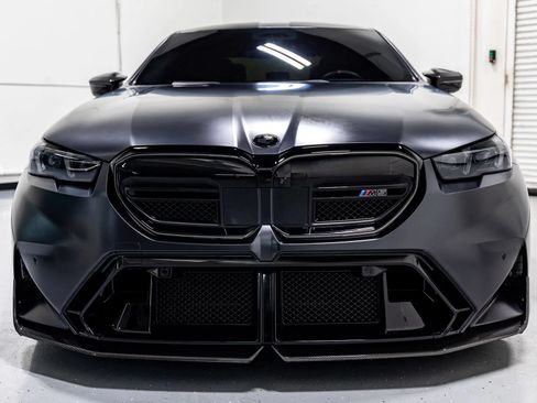 Used 2026 BMW M5 w/ Carbon Package AWD/4WD image 4