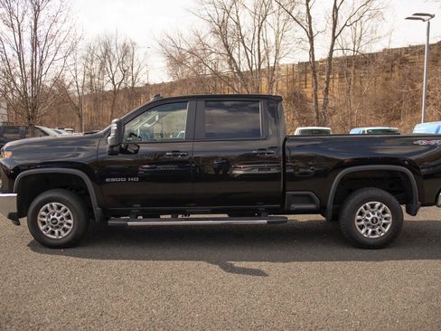 Used 2025 Chevrolet Silverado 2500 LT w/ Convenience Package AWD/4WD image 18