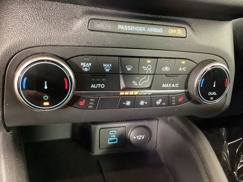 Used 2023 Ford Escape Active AWD/4WD image 26