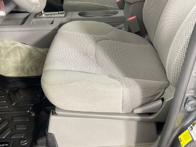 Used 2017 Nissan Frontier SV AWD/4WD image 18