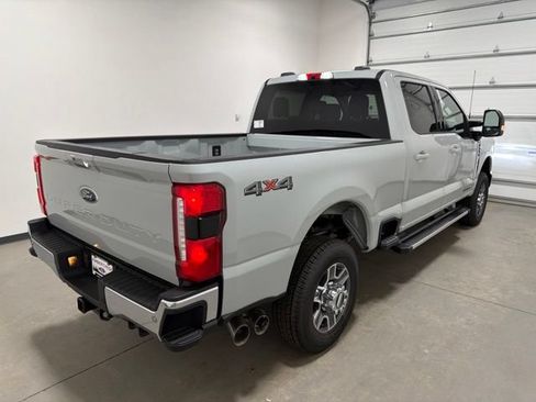 New 2026 Ford F350 Lariat AWD/4WD image 4