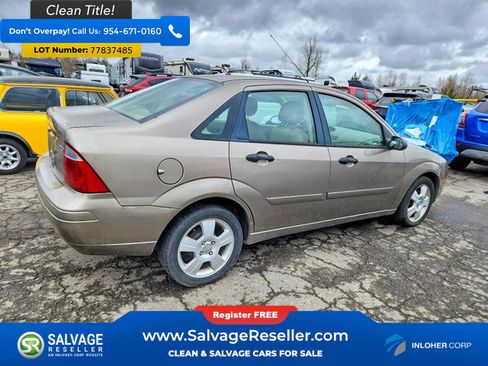 Used 2005 Ford Focus ZX4 Sedan image 4