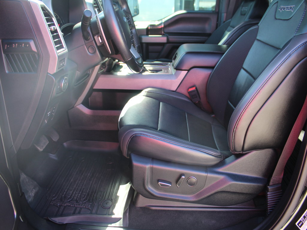 Used 2019 Ford F150 Raptor w/ Equipment Group 802A Luxury AWD/4WD image 13