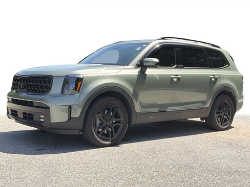 Certified 2025 Kia Telluride SX Prestige X-Line AWD/4WD image 24
