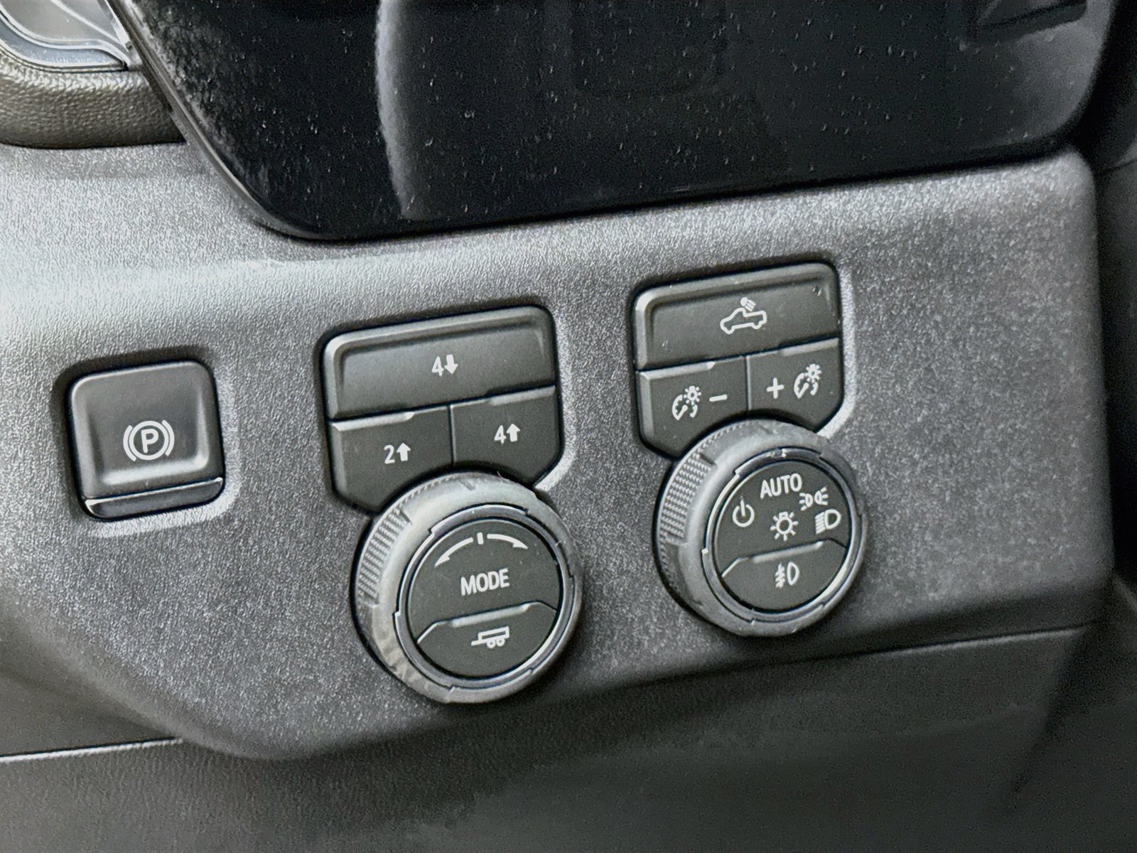New 2026 Chevrolet Silverado 3500 LT AWD/4WD image 11