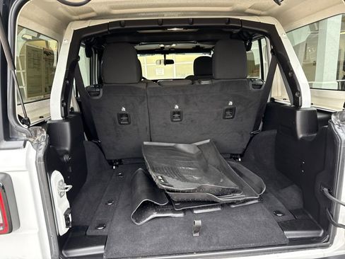 Used 2020 Jeep Wrangler Unlimited Rubicon image 23