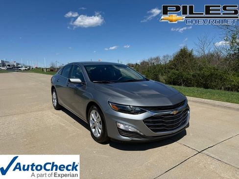 Used 2024 Chevrolet Malibu LT FWD image 1