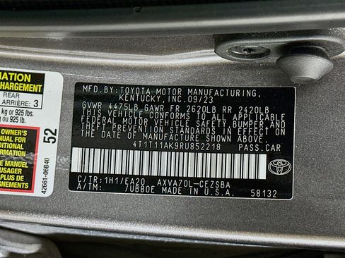 Used 2024 Toyota Camry SE w/ Convenience Package FWD image 12