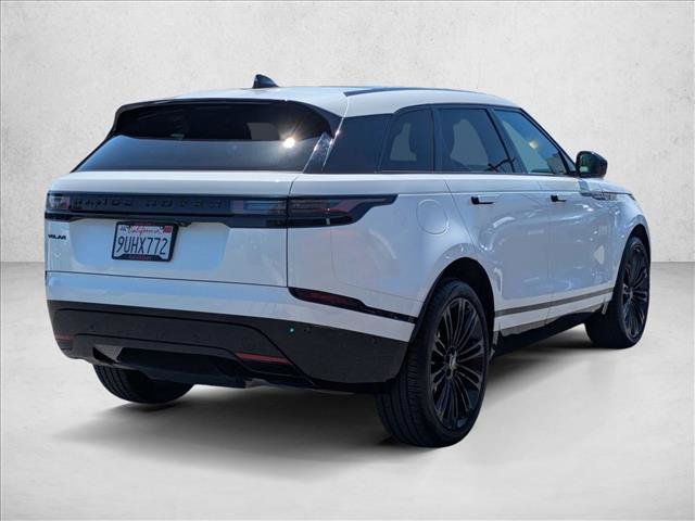 Certified 2026 Land Rover Range Rover Velar Dynamic SE AWD/4WD image 5