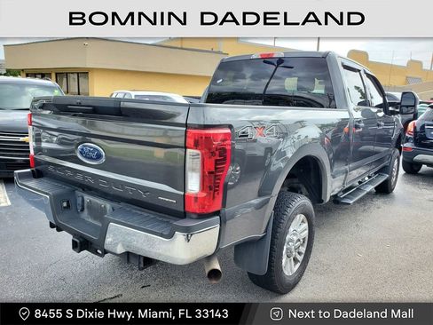 Used 2019 Ford F250 XLT w/ Snow Plow Prep Package image 4
