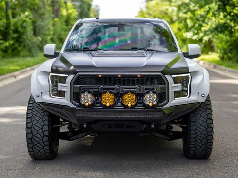 Used 2018 Ford F150 Raptor w/ Equipment Group 802A Luxury AWD/4WD image 12