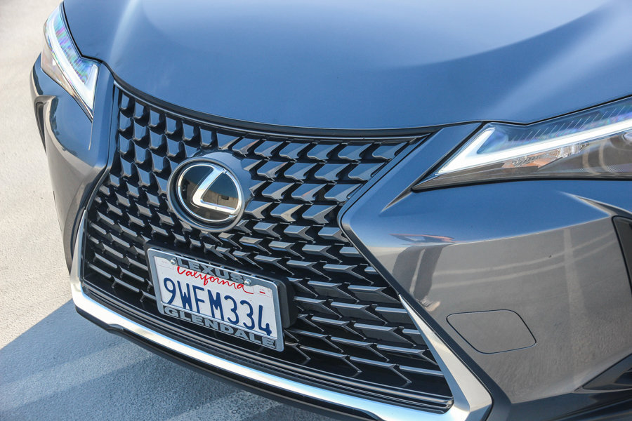 Used 2025 Lexus UX 300h FWD image 10
