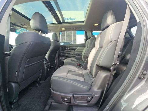 Used 2024 Subaru Ascent Onyx Edition image 11