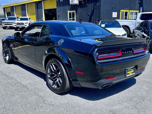 Used 2019 Dodge Challenger R/T Scat Pack w/ Widebody Package RWD image 8