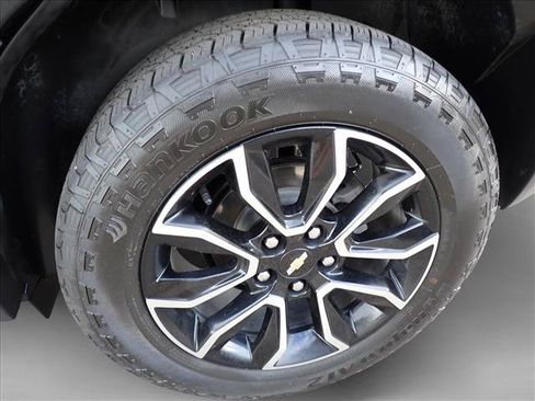 Used 2023 Chevrolet TrailBlazer ACTIV w/ Convenience Package AWD/4WD image 7