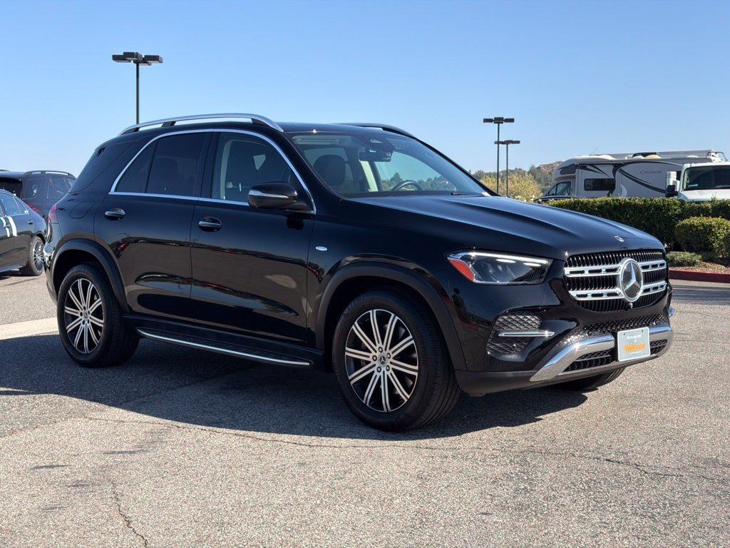 Certified 2025 Mercedes-Benz GLE 450e 4MATIC image 5
