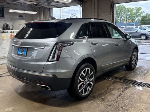 Used 2024 Cadillac XT5 Sportv w/ Technology Package AWD/4WD image 5
