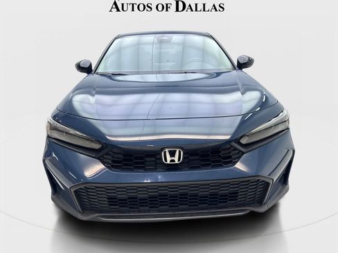 Used 2025 Honda Civic Sport image 3