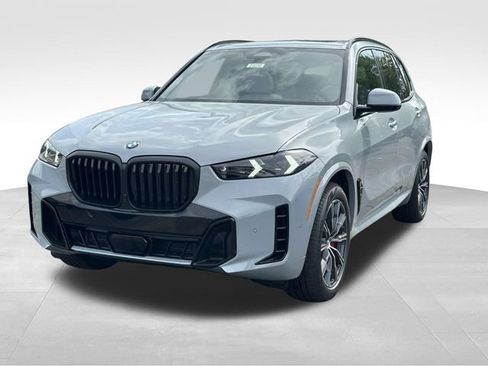 New 2026 BMW X5 xDrive40i w/ M Sport Package AWD/4WD image 5