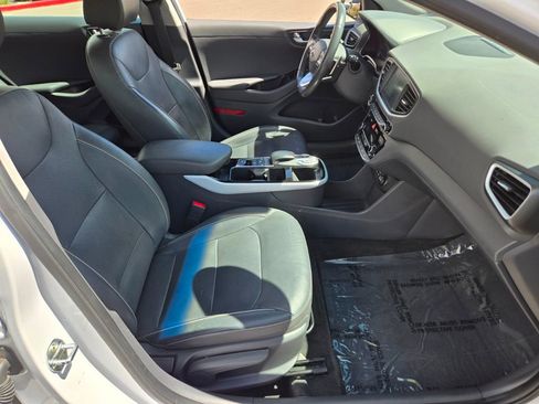 Used 2019 Hyundai Ioniq Limited FWD image 13