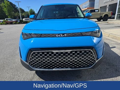 Used 2024 Kia Soul EX FWD image 3