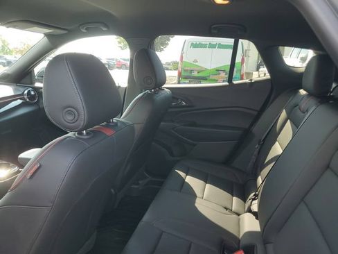 Certified 2025 Chevrolet Trax RS w/ Driver Confidence Package FWD image 8