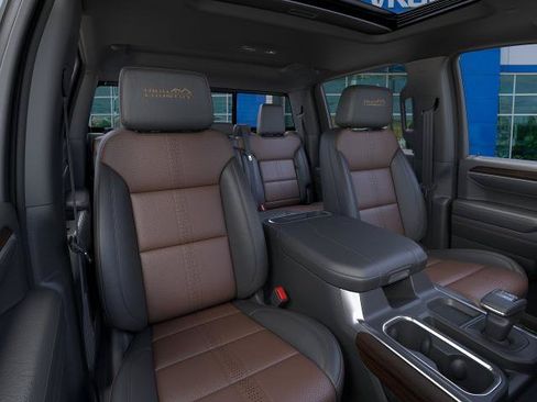 New 2026 Chevrolet Silverado 1500 High Country w/ Technology Package AWD/4WD image 40