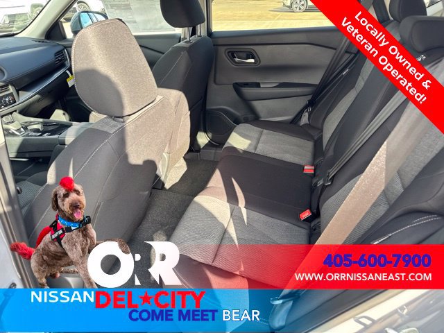 New 2027 Nissan Rogue SV FWD image 10