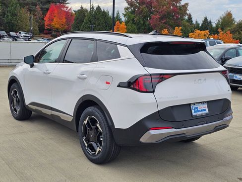 New 2026 Kia Sportage EX w/ EX Panorama Roof Package image 7