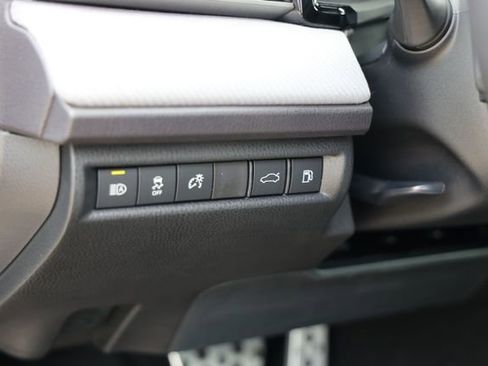 New 2026 Toyota Camry SE image 16