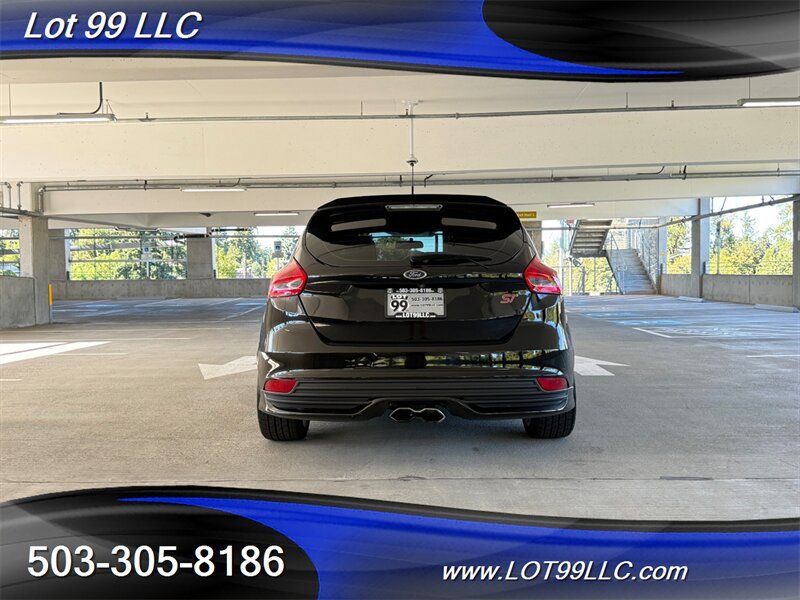 Used 2016 Ford Focus ST w/ Equipment Group 401A FWD image 7