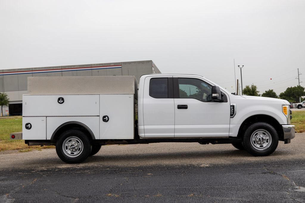 Used 2017 Ford F350 XL RWD image 8