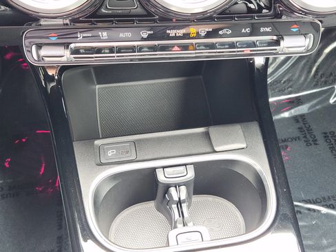 Certified 2020 Mercedes-Benz A 220 image 12