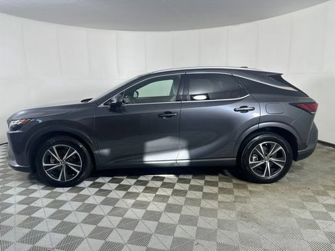 Used 2024 Lexus RX 350 Premium w/ Accessory Package AWD/4WD image 4